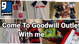 Thrift with me at the goodwill outlet Louisville Kentucky, USA🇺🇸