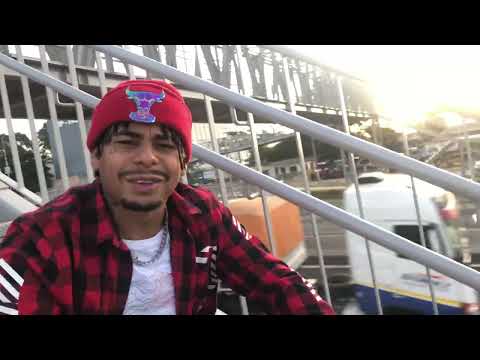 Young Thi - Bairro tá tenso ( Prod. whitemayo) Official HD video .