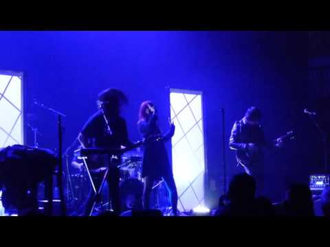 Io Echo - I'm On Fire (Fonda Theatre, Los Angeles CA 12/2/15)