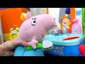 Peppa E George Preparam Um Café Da Manhã Surpresa Para Mamãe E Papai Pig