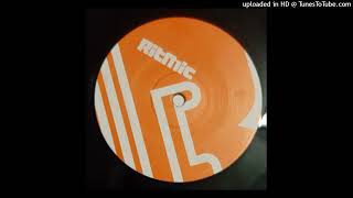 Nik Karagua feat Legolath  - Never (Vandal Mix)