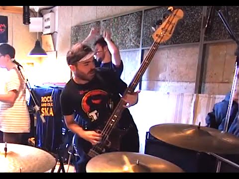 Doctor Prats - Doctor Prats [Live @ La Barberia, Miki Santamaria on bass]