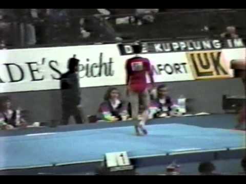 10th AA PRK Choi Gyong Hui V   1989 World Gymnastics Championships 9 887