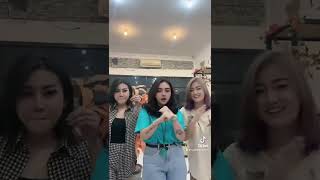 Download lagu TIKTOK'SYAHIBA Ft INDRI SAFITRI mp3 Download lagu TIKTOK'SYAHIBA Ft INDRI SAFITRI mp3