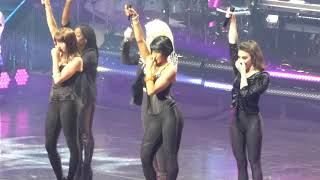 CHER - The Shoop Shoop Song (It`s in His Kiss - Betty Everett) Live 5. October 2019 Cologne, Germany