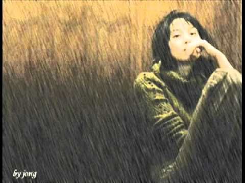 Thể hiện bởi Hoàng Huệ Quân