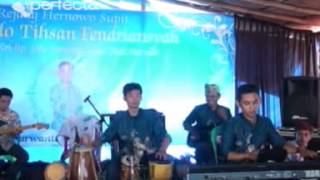 Download lagu Dangdut Koplo Marai Cemburu - Sukir Genk mp3