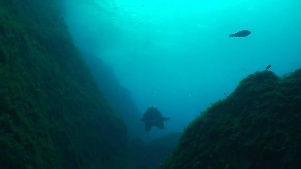 Scuba Diving Malta, Gozo, Blue Hole, Inland Sea — Nurkowanie