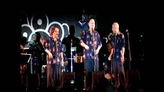 A la Reina Lyrics English Translation