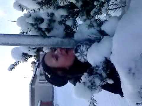 EMMA FASTNAR MED TUNGAN del1