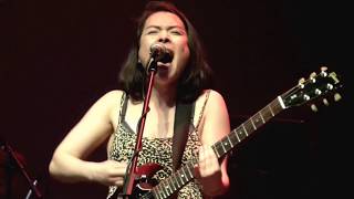 Mitski - My Body&#39;s Made of Crushed Little Stars @ Nos Primavera Sound 2017