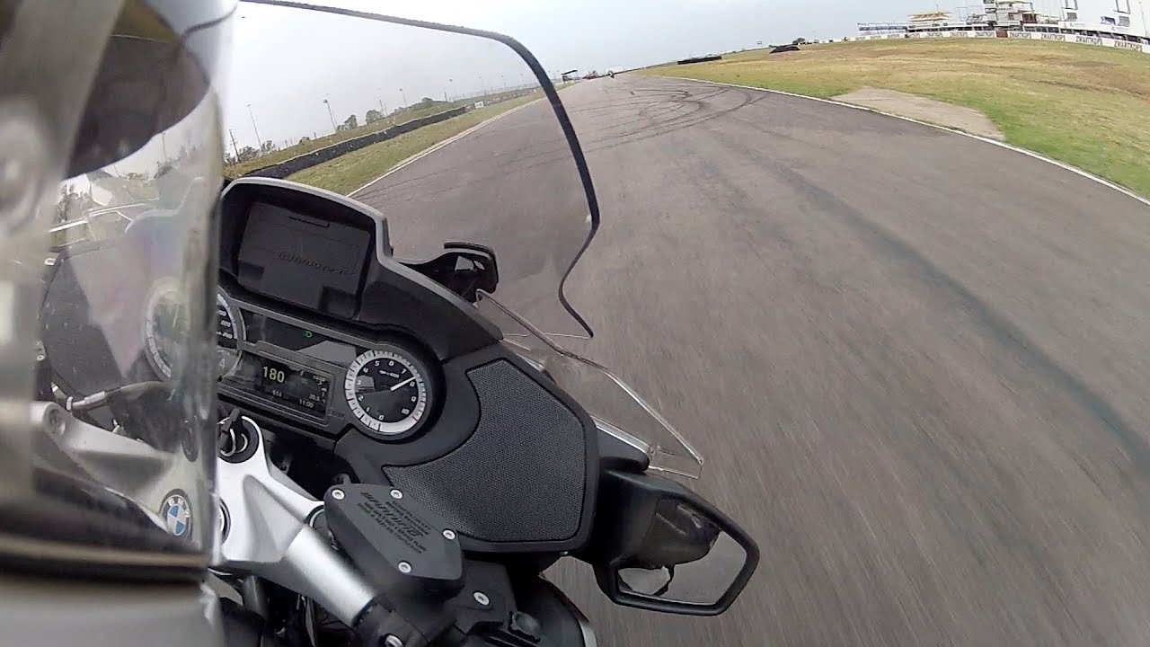 BMW R1200 RT LC Track Riding