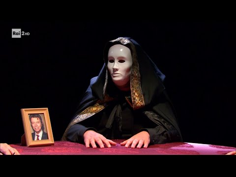 Contacting Bowie - Una pezza di Lundini 25/05/2021