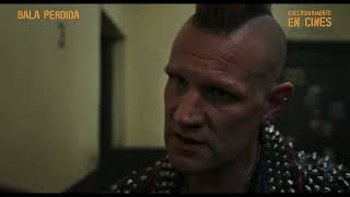 Cuando el peligro te persigue, la única salida es correr.