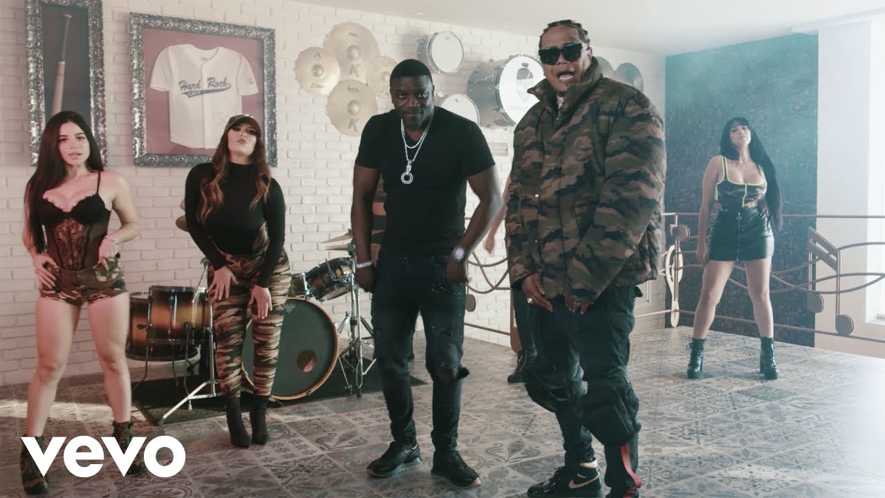 Akon, Shelow Shaq — Con la Guitarra Mia