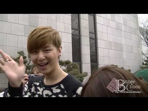 20120224 Music Bank Ledapple출근길 (영준)