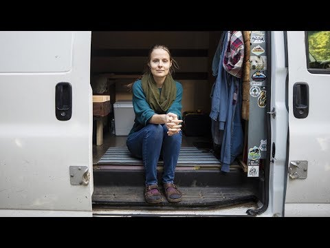 U.S. border guards detain Canadian for 5 hours, refuse entry without visa