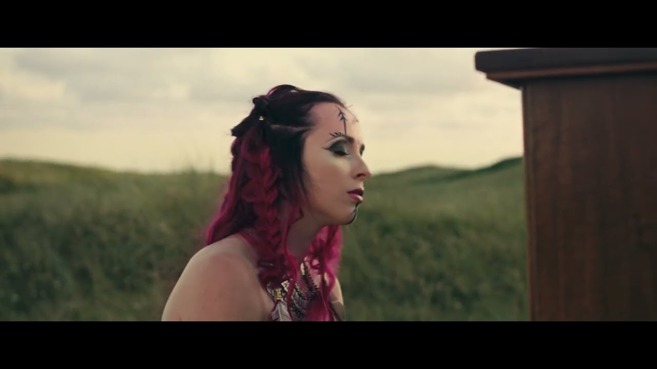 Marliina - Fall [Official Video]