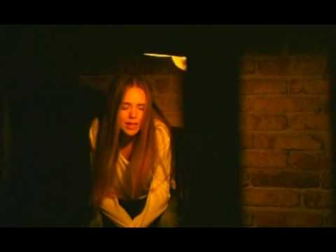 Lucie Vondráčková - Strach (Originální video)