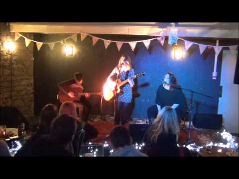 'Crazy In Love' by Beyonce, Cover by Amy Rayner - Living Room EP Launch