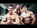 16 jähriger Bodybuilder VS Model!