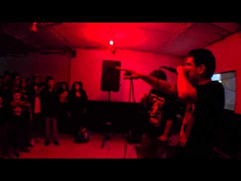 Lupus Khanis, Ginola - Presentacion