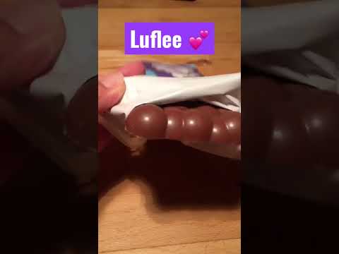 #satisfying Luflee Milka #shorts #yummy #asmr #asmrfood #chocolate 💕😋#tryit