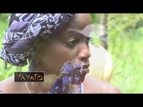 PETIT PAYS "C'est mon village qui voulait me tuer..."