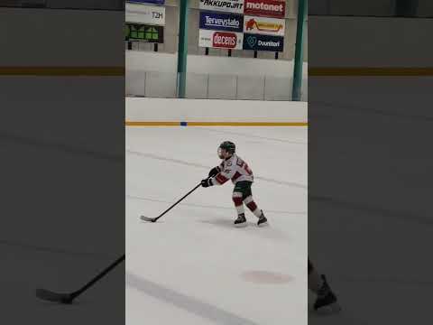 Teon rankkari 23.04.23 #karhukissat vs. #kjtwhite #hopeakiekko