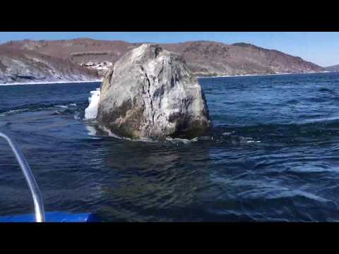 Boat trips on Listvyanka///Shaman stone Video