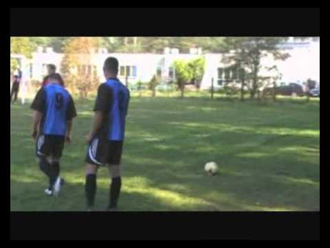 Skrót LKS Gieczno - UKS Lipiny.wmv