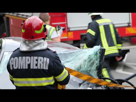 eBihoreanul.ro - Accident în faţa şcolii Dacia din Oradea