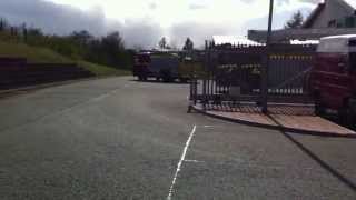 preview picture of video 'Turn Out from Dunfermline Fire station'