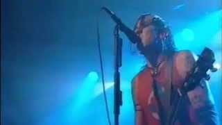 Backyard Babies - One Sound - Live at Tavastia Club 2004