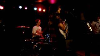 Famous - Mike Falzone and the Peppermint Trick