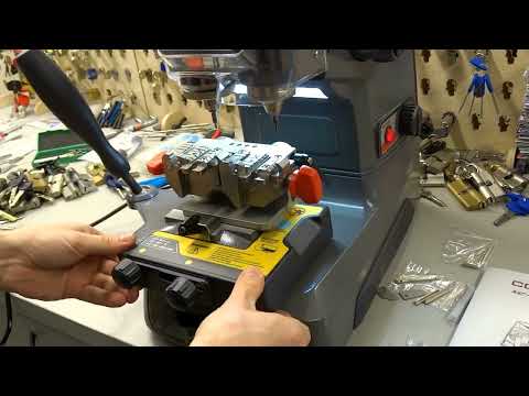 CONDOR XC-002 PRO Станок для ключей Xhorse DOLPHIN - фото 1 - id-p2178210047