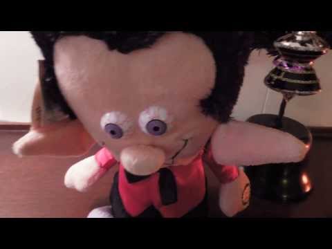 Dan Dee Halloween Animated Vampire Toy Sings Feeling Spooky