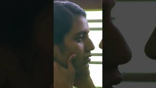 Priya varrier kissing scenes Malayalam movie