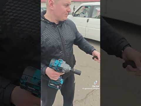фото аккумуляторный гайковёрт на 1000nm. акб 6 ач. 0