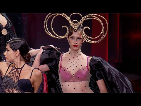 Andres Sarda | Fall Winter 2021/2022 | Full Show