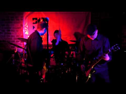 agressiva 69 live TORUŃ 15.11.2012 -poranna wiadomość