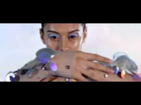 Desfile Parallax Fashion Show 2017 Universidad Creativa