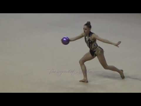 Elsa SOMVILLE ballon - 2022 Revue d'effectifs à Thiais (février)