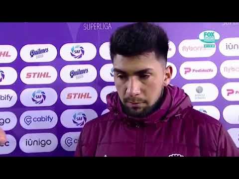 LA PEOR ENTREVISTA DE UN JUGADOR ( el judador de Lanús abandonó la nota)