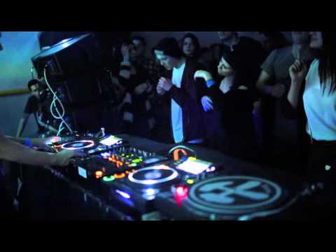 Recid @ The Act II 12/03