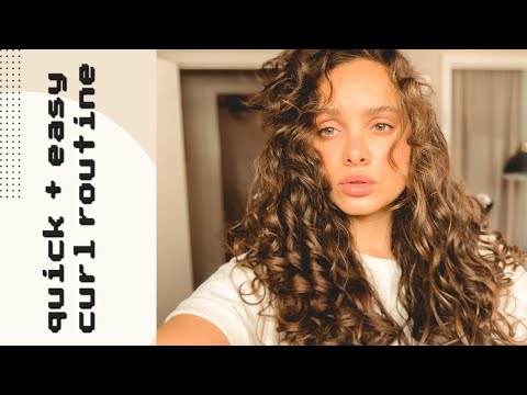 My QUICK and EASY curly hair routine for volume and definition