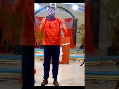 DIOS NO NECESITA GPS. EVANGELISTA LLOEL CASTRO.