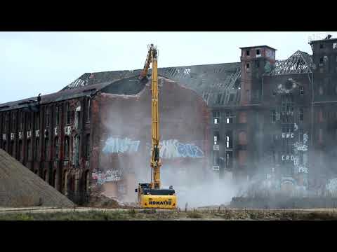Der Abriss der Conti-Ruine in Limmer hat begonnen