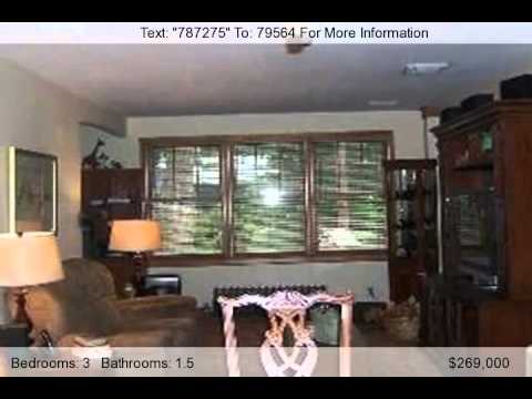 18 Chestnut St, Central Islip, NY 11722