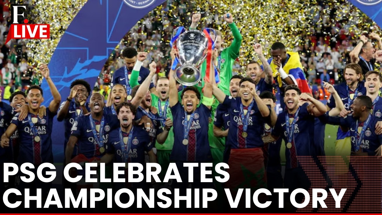 PSG LIVE: Champions League Winners Paris St Germain Players Celebrate Victory With Fans